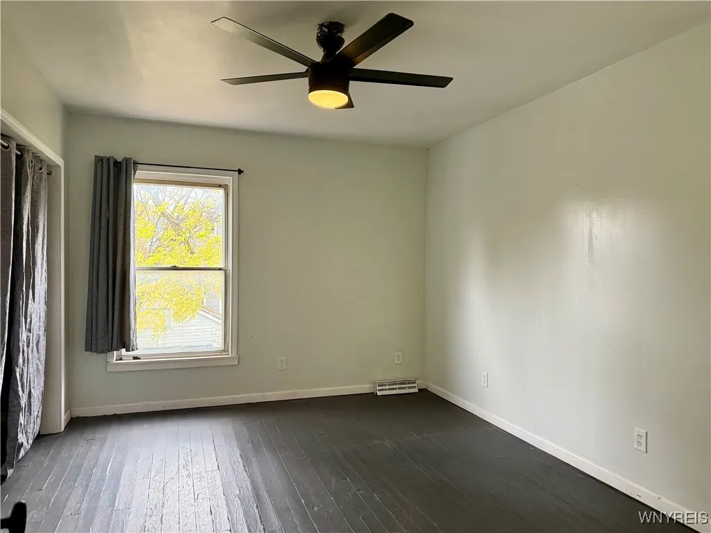 125 Duerstein Street, West Seneca, New York 14210, West Seneca, New York 14210, 3 Bedrooms Bedrooms, 9 Rooms Rooms,1 BathroomBathrooms,Residential,For Sale,125 Duerstein Street, West Seneca, New York 14210,0,B1648901