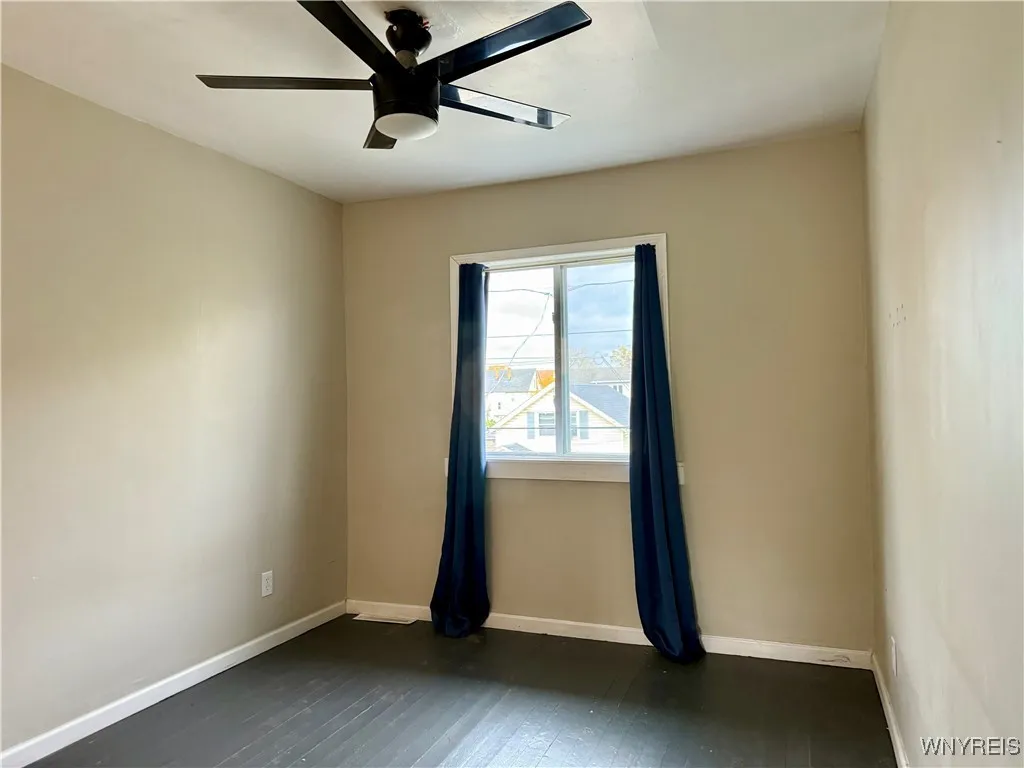 125 Duerstein Street, West Seneca, New York 14210, West Seneca, New York 14210, 3 Bedrooms Bedrooms, 9 Rooms Rooms,1 BathroomBathrooms,Residential,For Sale,125 Duerstein Street, West Seneca, New York 14210,0,B1648901