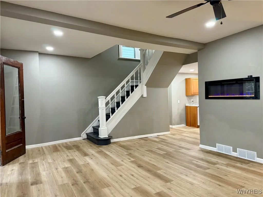 125 Duerstein Street, West Seneca, New York 14210, West Seneca, New York 14210, 3 Bedrooms Bedrooms, 9 Rooms Rooms,1 BathroomBathrooms,Residential,For Sale,125 Duerstein Street, West Seneca, New York 14210,0,B1648901