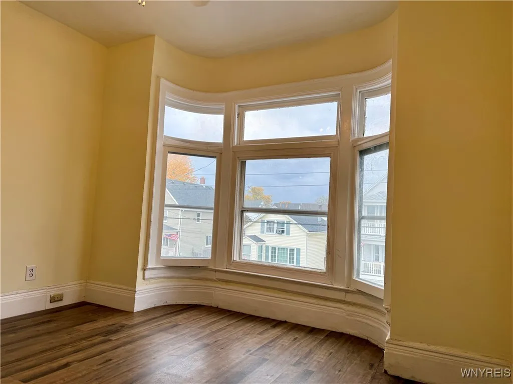125 Duerstein Street, West Seneca, New York 14210, West Seneca, New York 14210, 3 Bedrooms Bedrooms, 9 Rooms Rooms,1 BathroomBathrooms,Residential,For Sale,125 Duerstein Street, West Seneca, New York 14210,0,B1648901