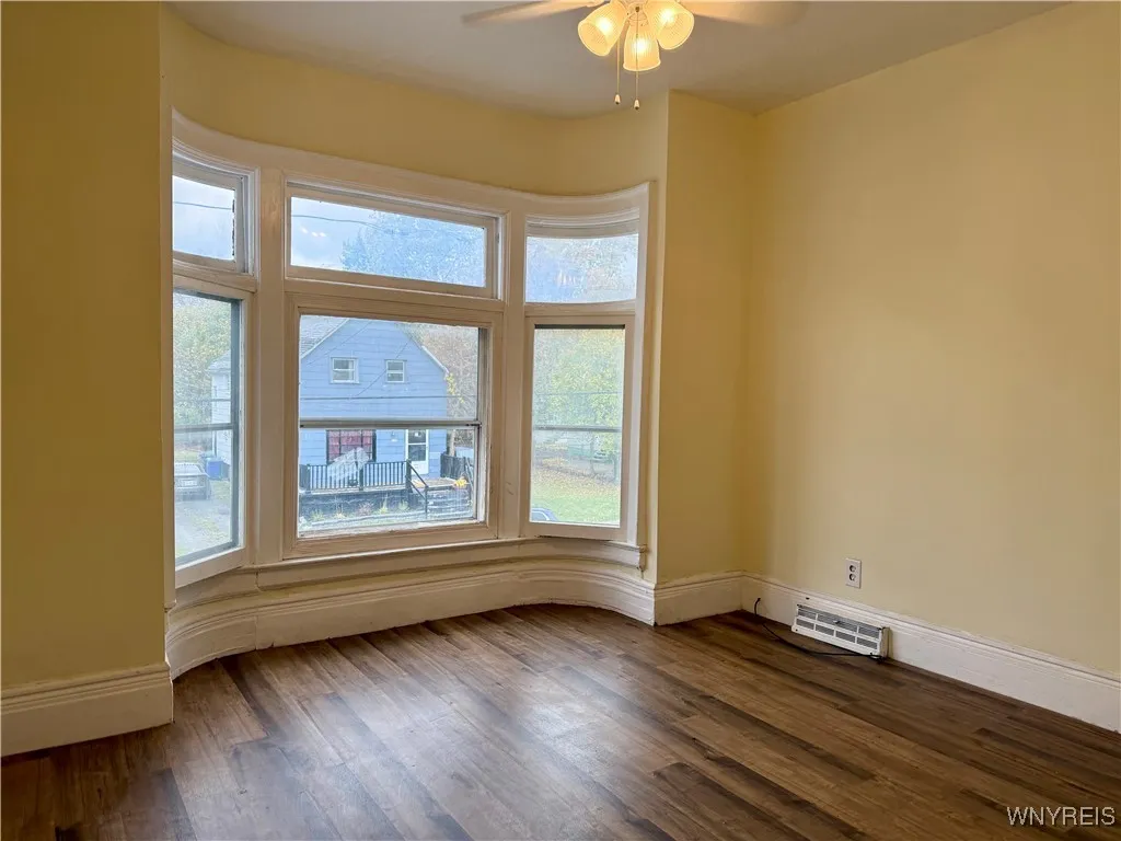 125 Duerstein Street, West Seneca, New York 14210, West Seneca, New York 14210, 3 Bedrooms Bedrooms, 9 Rooms Rooms,1 BathroomBathrooms,Residential,For Sale,125 Duerstein Street, West Seneca, New York 14210,0,B1648901