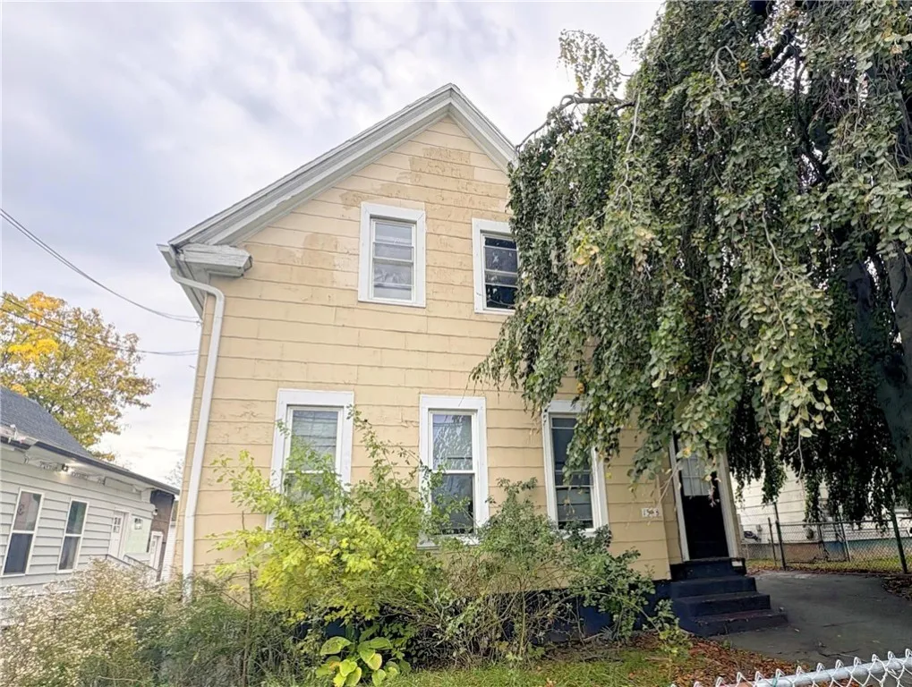 1358 North Clinton Avenue, Rochester, New York 146, Rochester, New York 14621, 4 Bedrooms Bedrooms, 8 Rooms Rooms,2 BathroomsBathrooms,Residential,For Sale,1358 North Clinton Avenue, Rochester, New York 146,0,R1648781