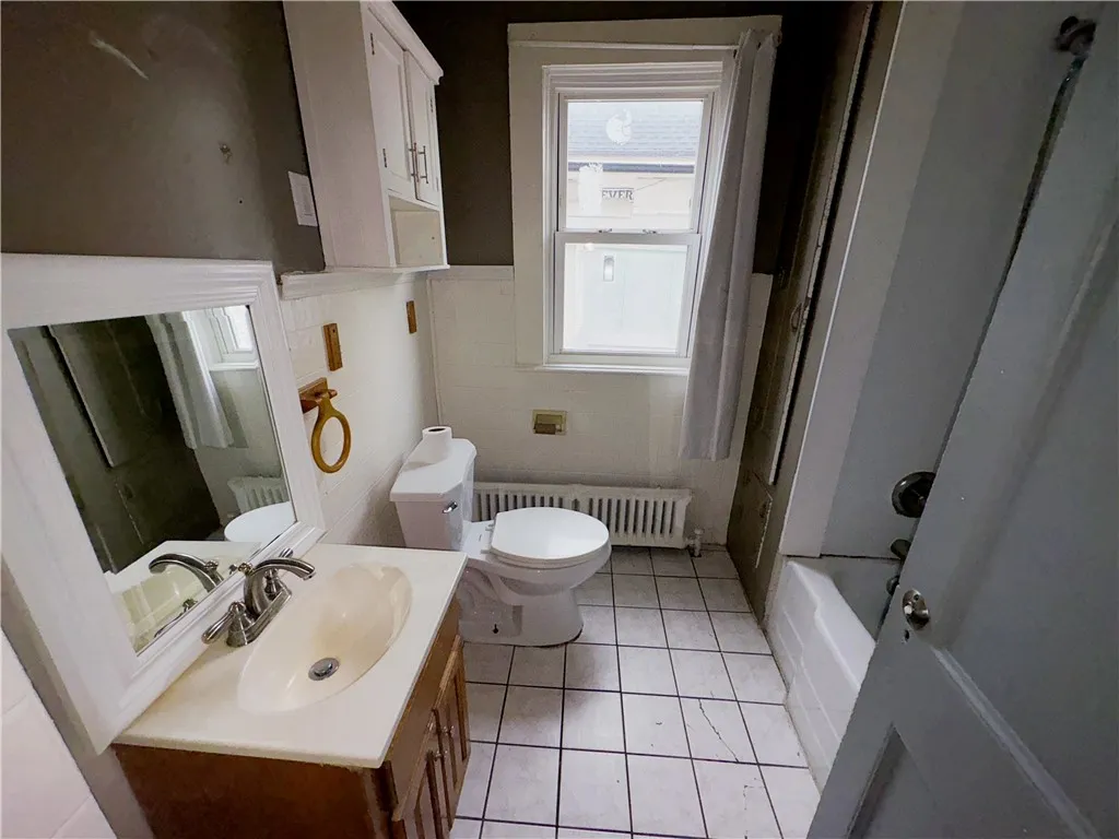 1358 North Clinton Avenue, Rochester, New York 146, Rochester, New York 14621, 4 Bedrooms Bedrooms, 8 Rooms Rooms,2 BathroomsBathrooms,Residential,For Sale,1358 North Clinton Avenue, Rochester, New York 146,0,R1648781