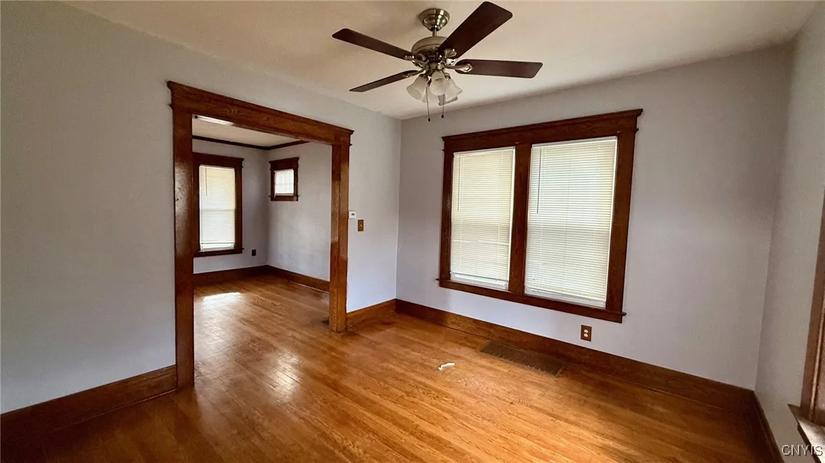 112 Bryant Avenue, Syracuse, New York 13204, Syracuse, New York 13204, 3 Bedrooms Bedrooms, 7 Rooms Rooms,1 BathroomBathrooms,Residential,For Sale,112 Bryant Avenue, Syracuse, New York 13204,0,S1648927