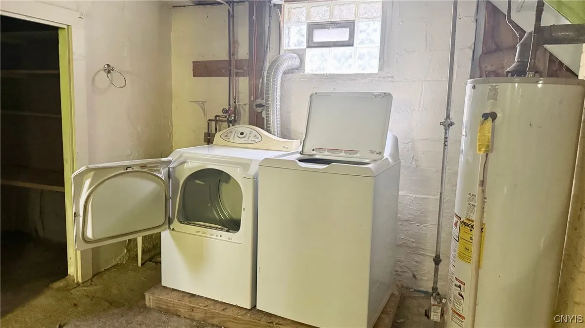 112 Bryant Avenue, Syracuse, New York 13204, Syracuse, New York 13204, 3 Bedrooms Bedrooms, 7 Rooms Rooms,1 BathroomBathrooms,Residential,For Sale,112 Bryant Avenue, Syracuse, New York 13204,0,S1648927