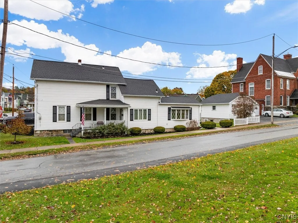 212 N Bellinger Street, Herkimer, New York 13350, Herkimer, New York 13350, 4 Bedrooms Bedrooms, 7 Rooms Rooms,1 BathroomBathrooms,Residential,For Sale,212 N Bellinger Street, Herkimer, New York 13350,0,S1647535