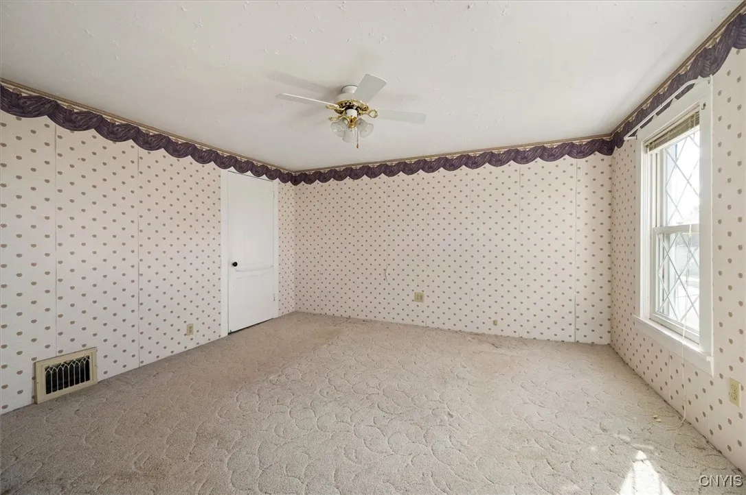 212 N Bellinger Street, Herkimer, New York 13350, Herkimer, New York 13350, 4 Bedrooms Bedrooms, 7 Rooms Rooms,1 BathroomBathrooms,Residential,For Sale,212 N Bellinger Street, Herkimer, New York 13350,0,S1647535