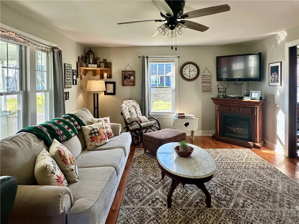 121 State Route 17c, Barton, New York 14892, Barton, New York 14892, 3 Bedrooms Bedrooms, 9 Rooms Rooms,2 BathroomsBathrooms,Residential,For Sale,121 State Route 17c, Barton, New York 14892,0,R1648409