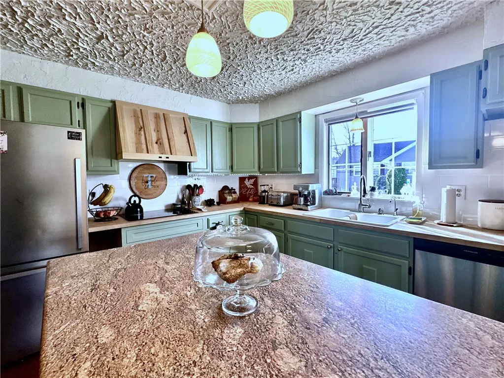 121 State Route 17c, Barton, New York 14892, Barton, New York 14892, 3 Bedrooms Bedrooms, 9 Rooms Rooms,2 BathroomsBathrooms,Residential,For Sale,121 State Route 17c, Barton, New York 14892,0,R1648409