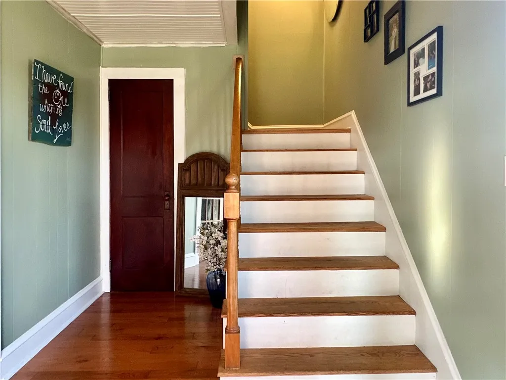 121 State Route 17c, Barton, New York 14892, Barton, New York 14892, 3 Bedrooms Bedrooms, 9 Rooms Rooms,2 BathroomsBathrooms,Residential,For Sale,121 State Route 17c, Barton, New York 14892,0,R1648409