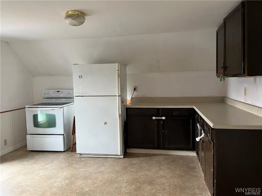 36 Park Avenue, Royalton, New York 14105, Royalton, New York 14105, 3 Bedrooms Bedrooms, 7 Rooms Rooms,2 BathroomsBathrooms,Residential,For Sale,36 Park Avenue, Royalton, New York 14105,0,B1648767