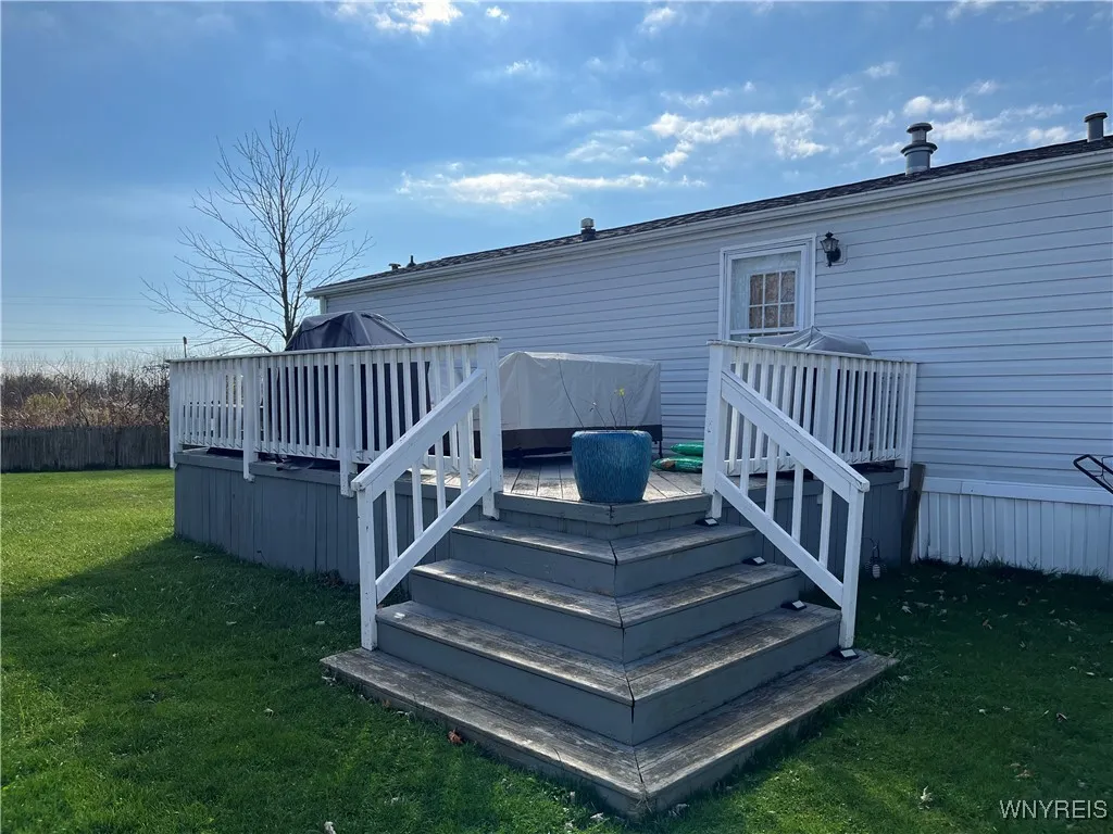 1289 Norwood Drive, Lockport Town, New York 14094, Lockport Town, New York 14094, 3 Bedrooms Bedrooms, 5 Rooms Rooms,2 BathroomsBathrooms,Residential,For Sale,1289 Norwood Drive, Lockport Town, New York 14094,0,B1649008