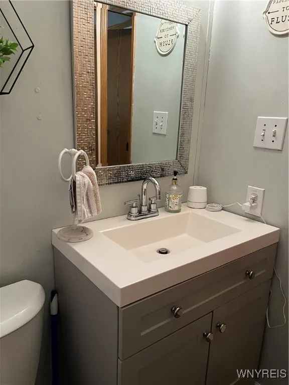 1289 Norwood Drive, Lockport Town, New York 14094, Lockport Town, New York 14094, 3 Bedrooms Bedrooms, 5 Rooms Rooms,2 BathroomsBathrooms,Residential,For Sale,1289 Norwood Drive, Lockport Town, New York 14094,0,B1649008