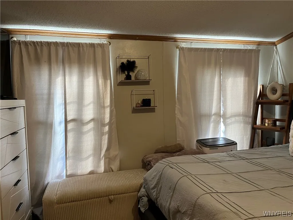 1289 Norwood Drive, Lockport Town, New York 14094, Lockport Town, New York 14094, 3 Bedrooms Bedrooms, 5 Rooms Rooms,2 BathroomsBathrooms,Residential,For Sale,1289 Norwood Drive, Lockport Town, New York 14094,0,B1649008