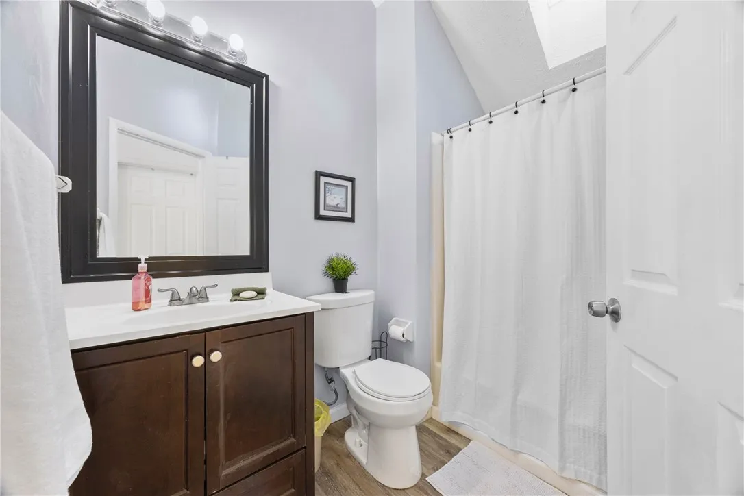 3060 Edgemere Drive, Greece, New York 14612, Greece, New York 14612, 3 Bedrooms Bedrooms, 7 Rooms Rooms,3 BathroomsBathrooms,Residential,For Sale,3060 Edgemere Drive, Greece, New York 14612,0,R1649016