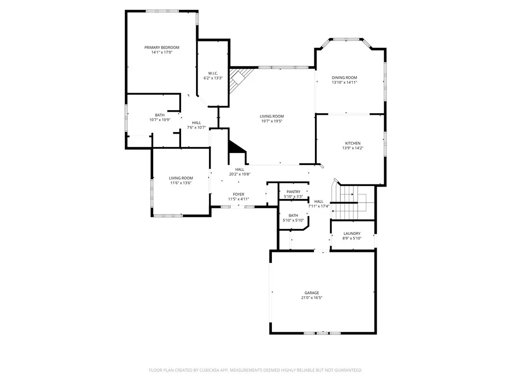 Sprawling first level floorplan with approximate measurements