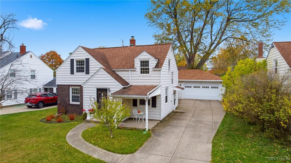 142 Kelvin Drive, Tonawanda, New York 14223, Tonawanda, New York 14223, 3 Bedrooms Bedrooms, 7 Rooms Rooms,3 BathroomsBathrooms,Residential,Closed,142 Kelvin Drive, Tonawanda, New York 14223,0,B1648905