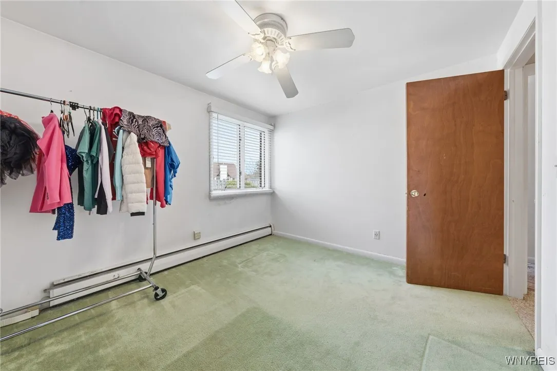 1045 Ransom Road, Grand Island, New York 14072, Grand Island, New York 14072, 4 Bedrooms Bedrooms, 9 Rooms Rooms,3 BathroomsBathrooms,Residential,For Sale,1045 Ransom Road, Grand Island, New York 14072,0,B1648747