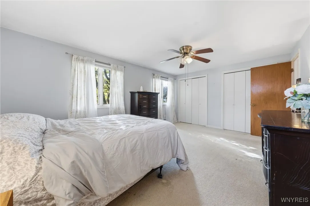 1045 Ransom Road, Grand Island, New York 14072, Grand Island, New York 14072, 4 Bedrooms Bedrooms, 9 Rooms Rooms,3 BathroomsBathrooms,Residential,For Sale,1045 Ransom Road, Grand Island, New York 14072,0,B1648747