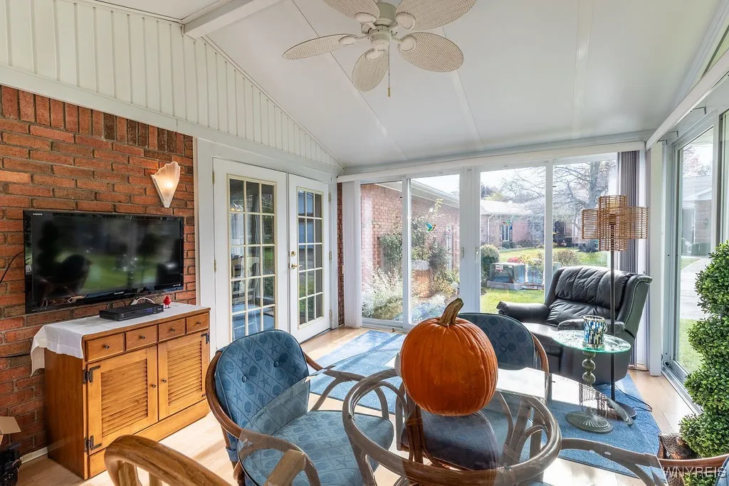 5 Hampton Hill Drive, Amherst, New York 14221, Amherst, New York 14221, 3 Bedrooms Bedrooms, 5 Rooms Rooms,2 BathroomsBathrooms,Residential,For Sale,5 Hampton Hill Drive, Amherst, New York 14221,0,B1648874