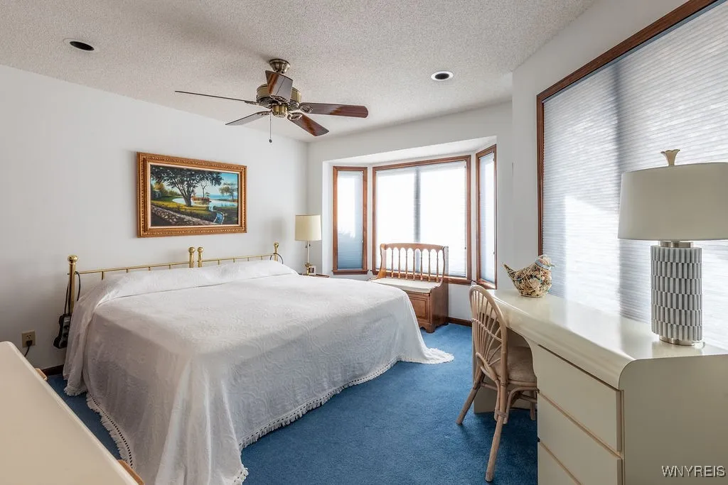 5 Hampton Hill Drive, Amherst, New York 14221, Amherst, New York 14221, 3 Bedrooms Bedrooms, 5 Rooms Rooms,2 BathroomsBathrooms,Residential,For Sale,5 Hampton Hill Drive, Amherst, New York 14221,0,B1648874