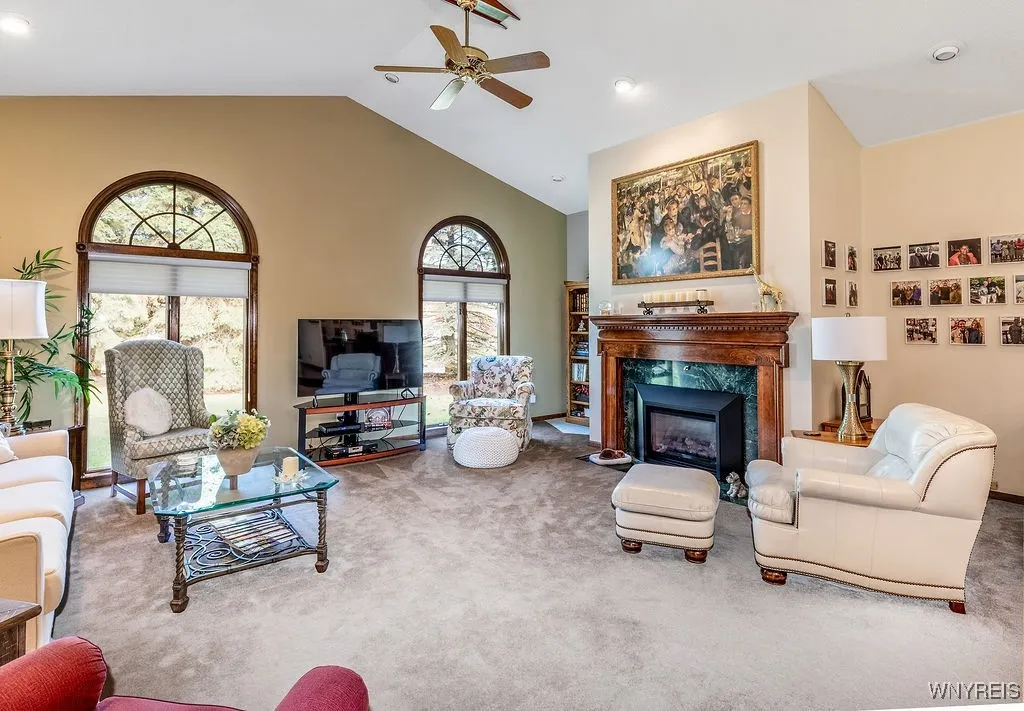 5 Hampton Hill Drive, Amherst, New York 14221, Amherst, New York 14221, 3 Bedrooms Bedrooms, 5 Rooms Rooms,2 BathroomsBathrooms,Residential,For Sale,5 Hampton Hill Drive, Amherst, New York 14221,0,B1648874