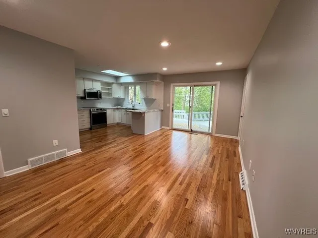 103 Simsbury Drive, Ithaca Town, New York 14850, Ithaca Town, New York 14850, 4 Bedrooms Bedrooms, 12 Rooms Rooms,3 BathroomsBathrooms,Residential,For Sale,103 Simsbury Drive, Ithaca Town, New York 14850,0,B1647541