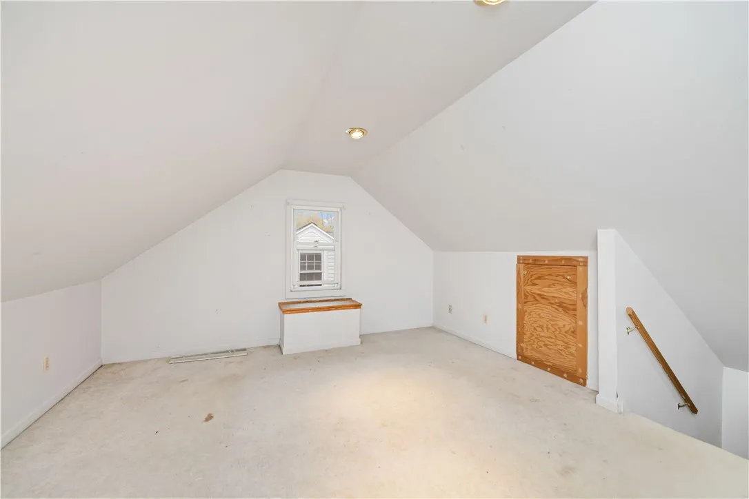 128 Pontiac Drive, Irondequoit, New York 14617, Irondequoit, New York 14617, 3 Bedrooms Bedrooms, 7 Rooms Rooms,1 BathroomBathrooms,Residential,For Sale,128 Pontiac Drive, Irondequoit, New York 14617,0,R1648092