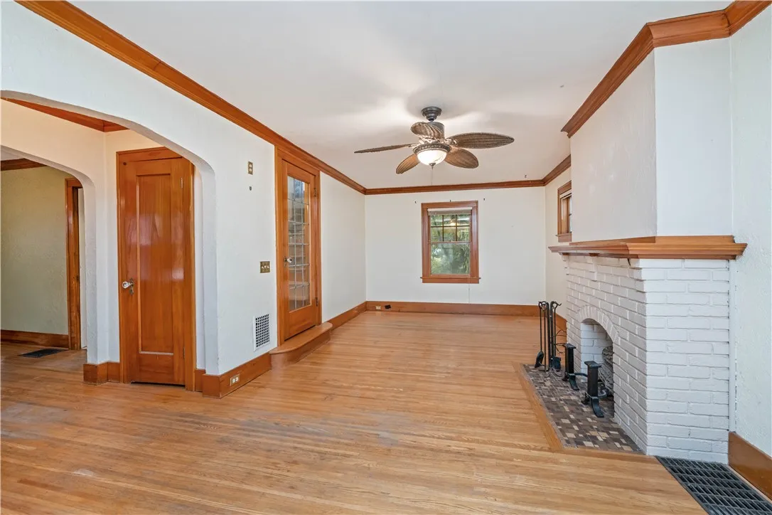 128 Pontiac Drive, Irondequoit, New York 14617, Irondequoit, New York 14617, 3 Bedrooms Bedrooms, 7 Rooms Rooms,1 BathroomBathrooms,Residential,For Sale,128 Pontiac Drive, Irondequoit, New York 14617,0,R1648092