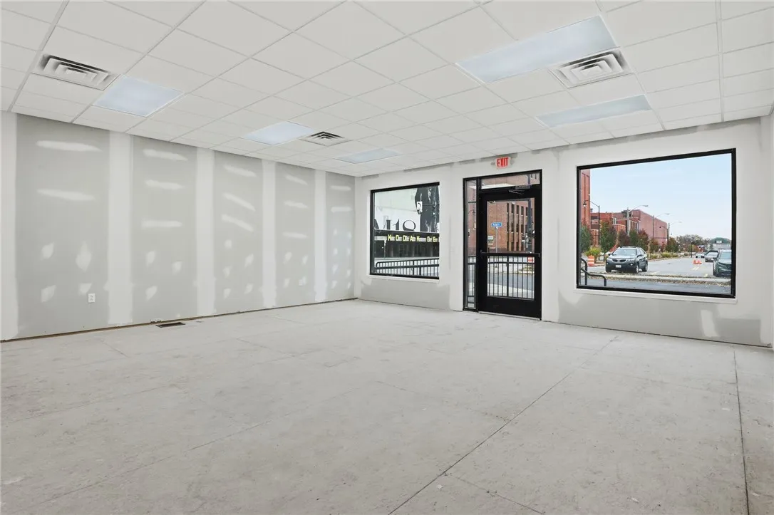 211 West Ridge Road, Rochester, New York 14615, Rochester, New York 14615, ,Commercial Lease,For Rent,211 West Ridge Road, Rochester, New York 14615,0,R1648849