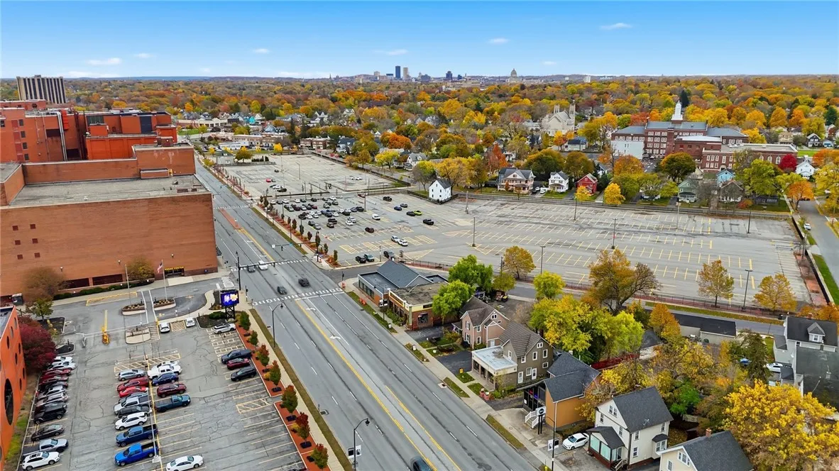 211 West Ridge Road, Rochester, New York 14615, Rochester, New York 14615, ,Commercial Lease,For Rent,211 West Ridge Road, Rochester, New York 14615,0,R1648849