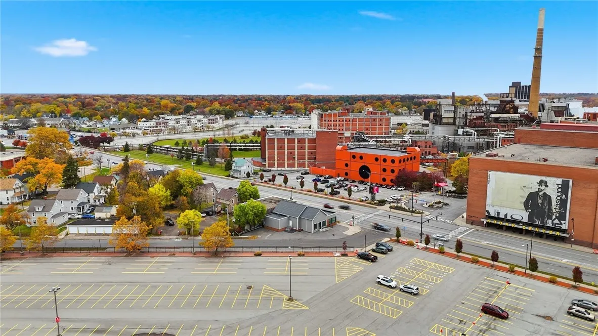 211 West Ridge Road, Rochester, New York 14615, Rochester, New York 14615, ,Commercial Lease,For Rent,211 West Ridge Road, Rochester, New York 14615,0,R1648849