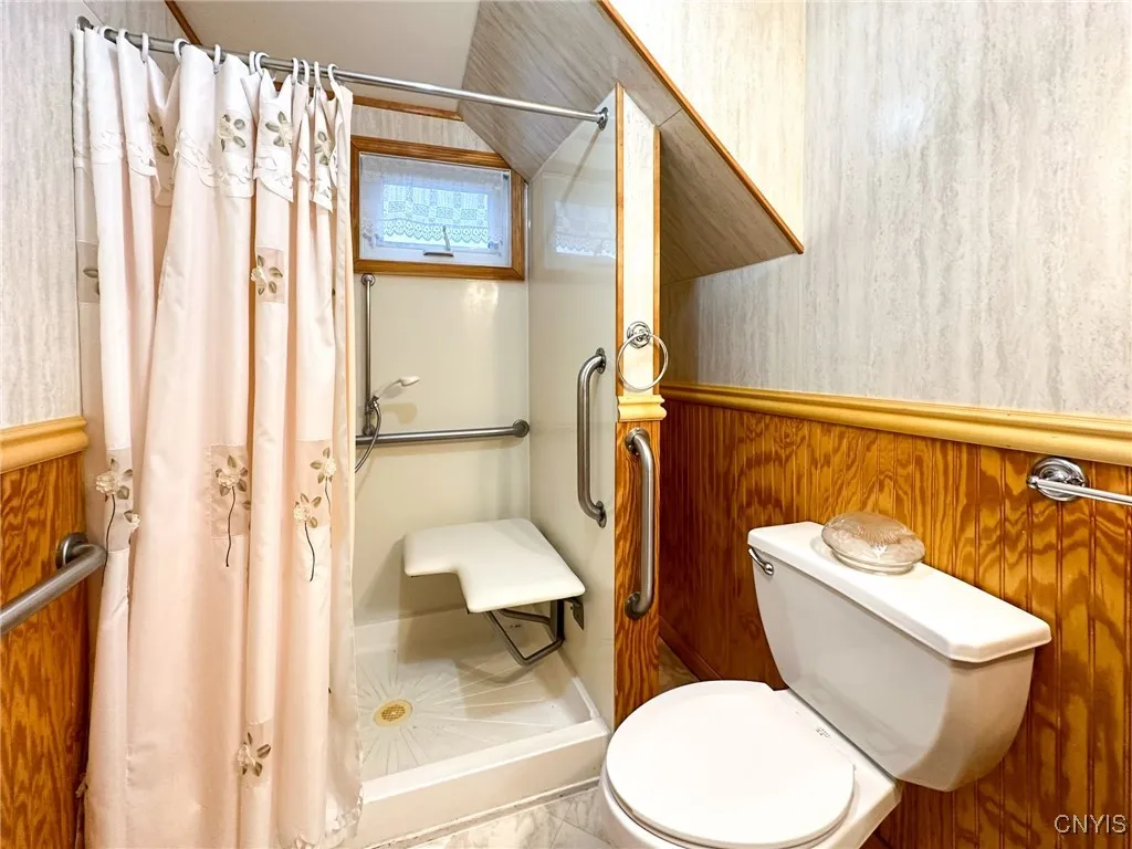 507 South Litchfield Street, Frankfort, New York 1, Frankfort, New York 13340, 4 Bedrooms Bedrooms, 8 Rooms Rooms,2 BathroomsBathrooms,Residential,For Sale,507 South Litchfield Street, Frankfort, New York 1,0,S1649089