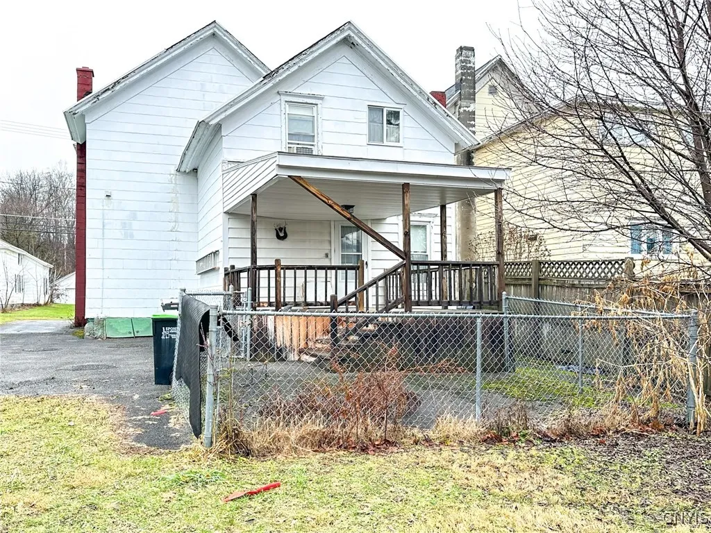 507 South Litchfield Street, Frankfort, New York 1, Frankfort, New York 13340, 4 Bedrooms Bedrooms, 8 Rooms Rooms,2 BathroomsBathrooms,Residential,For Sale,507 South Litchfield Street, Frankfort, New York 1,0,S1649089