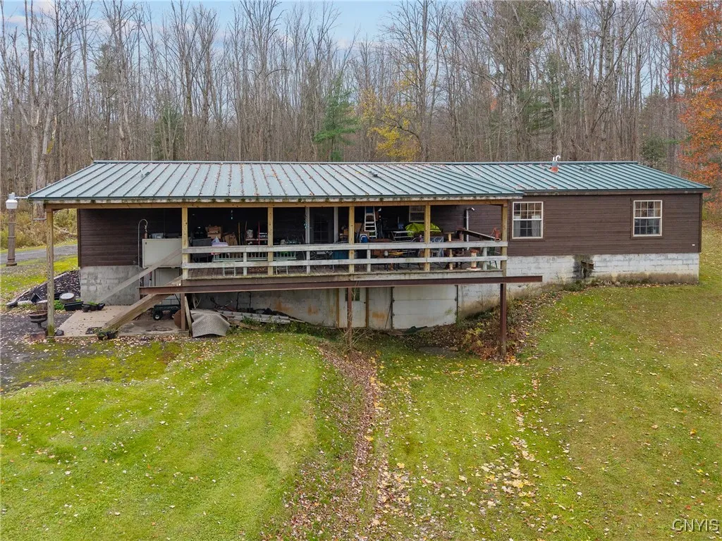 166 State Route 48 Highway, Granby, New York 13135, Granby, New York 13135, 3 Bedrooms Bedrooms, 7 Rooms Rooms,3 BathroomsBathrooms,Residential,For Sale,166 State Route 48 Highway, Granby, New York 13135,0,S1649107