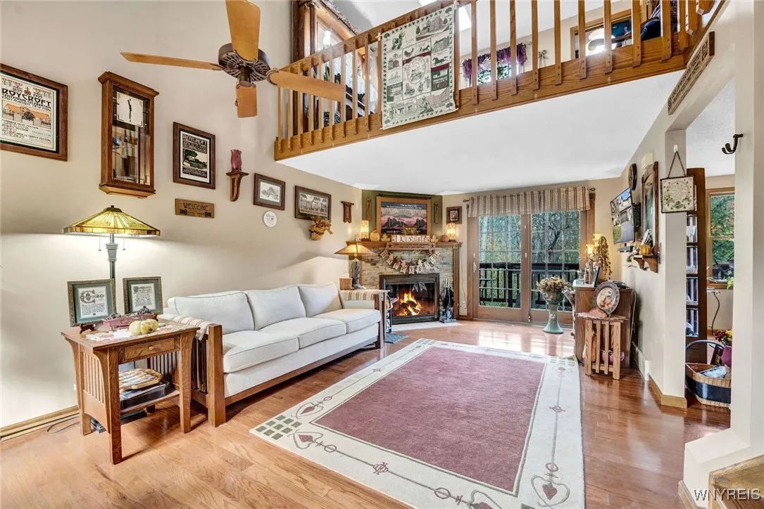 10 In The Woods Lane, West Seneca, New York 14224, West Seneca, New York 14224, 2 Bedrooms Bedrooms, 6 Rooms Rooms,1 BathroomBathrooms,Residential,For Sale,10 In The Woods Lane, West Seneca, New York 14224,0,B1648663