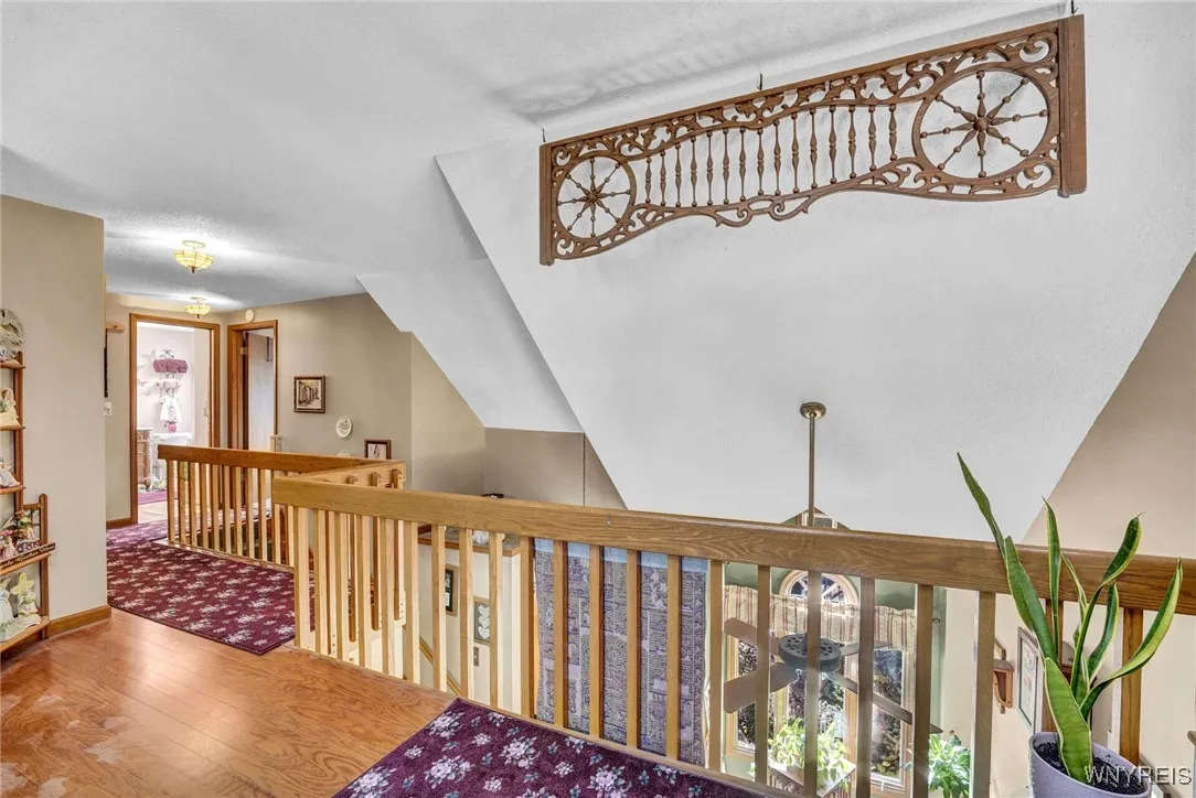 10 In The Woods Lane, West Seneca, New York 14224, West Seneca, New York 14224, 2 Bedrooms Bedrooms, 6 Rooms Rooms,1 BathroomBathrooms,Residential,For Sale,10 In The Woods Lane, West Seneca, New York 14224,0,B1648663