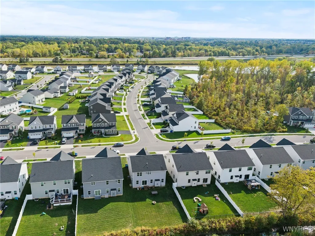 216 Sierra Drive, Amherst, New York 14228, Amherst, New York 14228, 4 Bedrooms Bedrooms, 9 Rooms Rooms,2 BathroomsBathrooms,Residential,For Sale,216 Sierra Drive, Amherst, New York 14228,0,B1649003