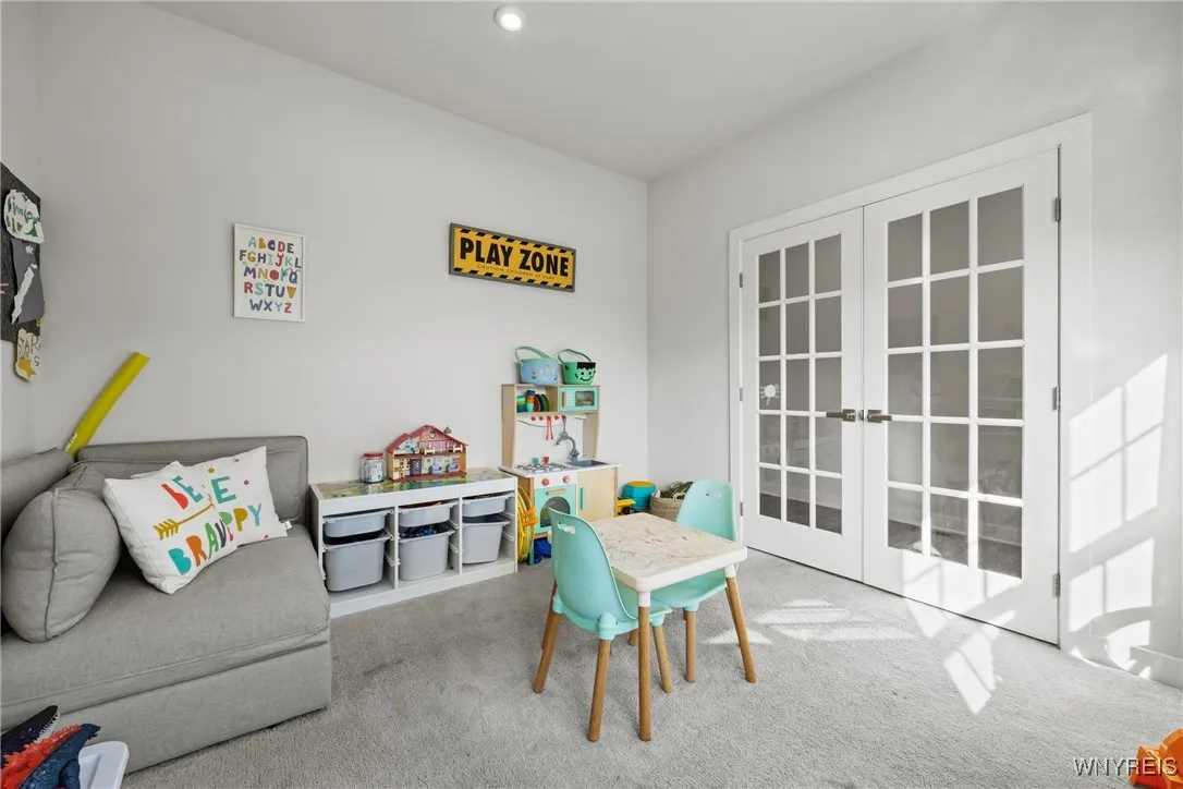 216 Sierra Drive, Amherst, New York 14228, Amherst, New York 14228, 4 Bedrooms Bedrooms, 9 Rooms Rooms,2 BathroomsBathrooms,Residential,For Sale,216 Sierra Drive, Amherst, New York 14228,0,B1649003