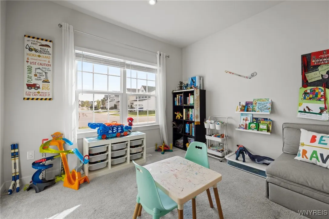 216 Sierra Drive, Amherst, New York 14228, Amherst, New York 14228, 4 Bedrooms Bedrooms, 9 Rooms Rooms,2 BathroomsBathrooms,Residential,For Sale,216 Sierra Drive, Amherst, New York 14228,0,B1649003