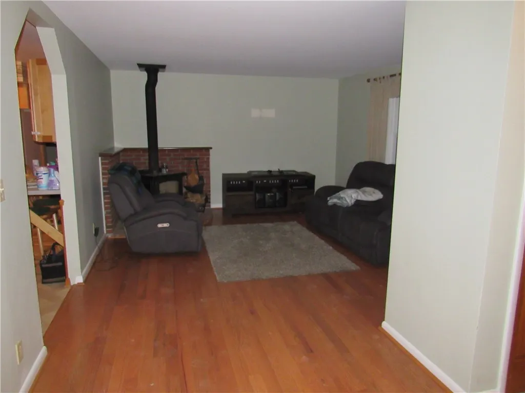 528 Rt-88, Phelps, New York 14513, Phelps, New York 14513, 3 Bedrooms Bedrooms, 7 Rooms Rooms,2 BathroomsBathrooms,Residential,For Sale,528 Rt-88, Phelps, New York 14513,0,R1648694