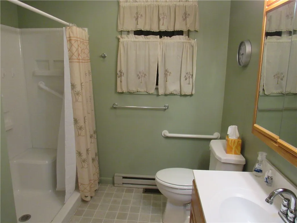 528 Rt-88, Phelps, New York 14513, Phelps, New York 14513, 3 Bedrooms Bedrooms, 7 Rooms Rooms,2 BathroomsBathrooms,Residential,For Sale,528 Rt-88, Phelps, New York 14513,0,R1648694