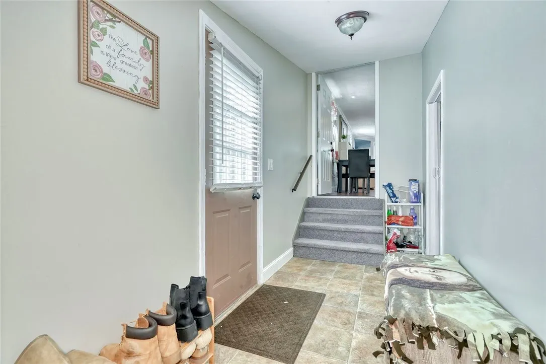 1166 Bay Rd, Webster, New York 14580, Webster, New York 14580, 4 Bedrooms Bedrooms, 7 Rooms Rooms,2 BathroomsBathrooms,Residential,For Sale,1166 Bay Rd, Webster, New York 14580,0,R1649122