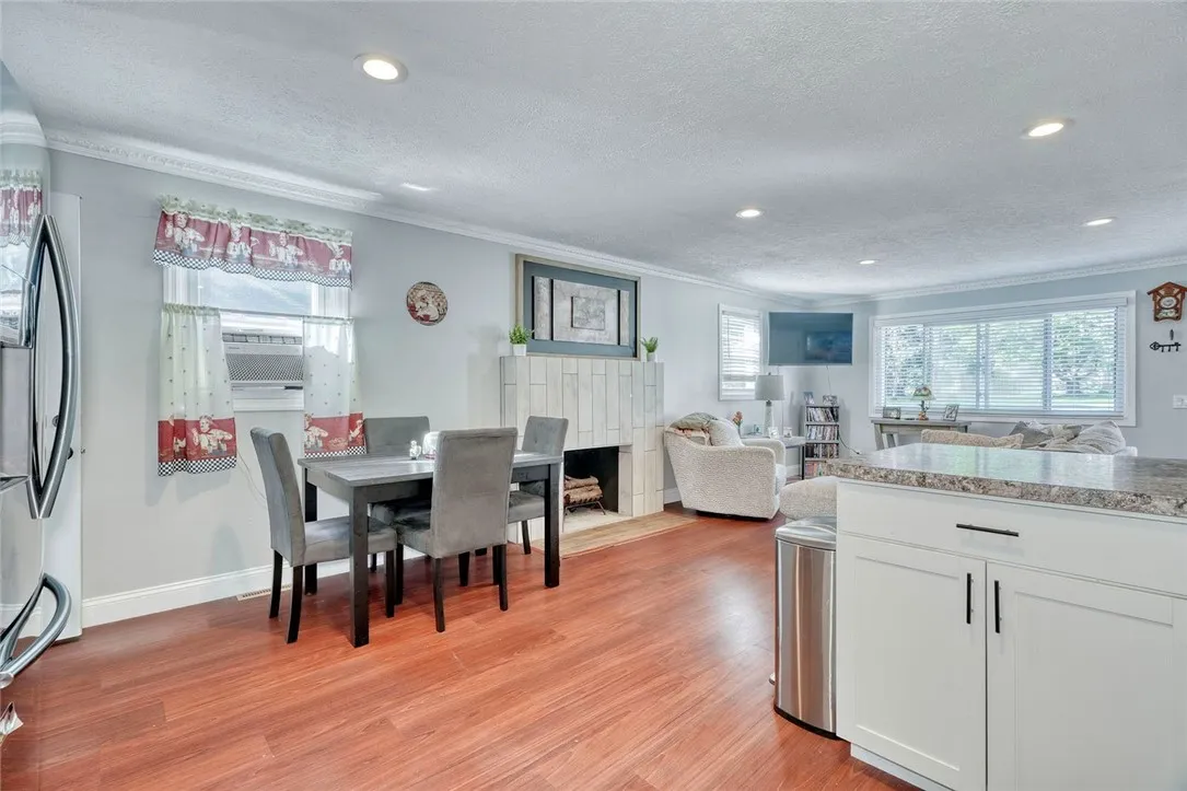 1166 Bay Rd, Webster, New York 14580, Webster, New York 14580, 4 Bedrooms Bedrooms, 7 Rooms Rooms,2 BathroomsBathrooms,Residential,For Sale,1166 Bay Rd, Webster, New York 14580,0,R1649122