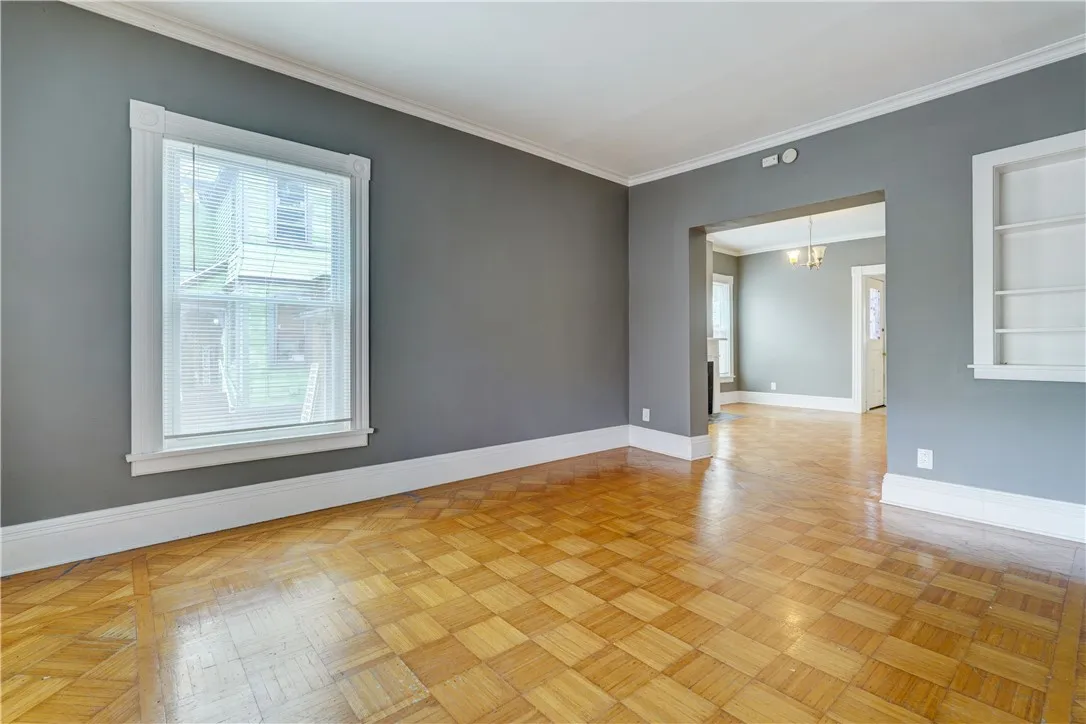 745 University Avenue Down, Rochester, New York 14, Rochester, New York 14607, 1 Bedroom Bedrooms, 5 Rooms Rooms,1 BathroomBathrooms,Residential Lease,For Rent,745 University Avenue Down, Rochester, New York 14,0,R1649137