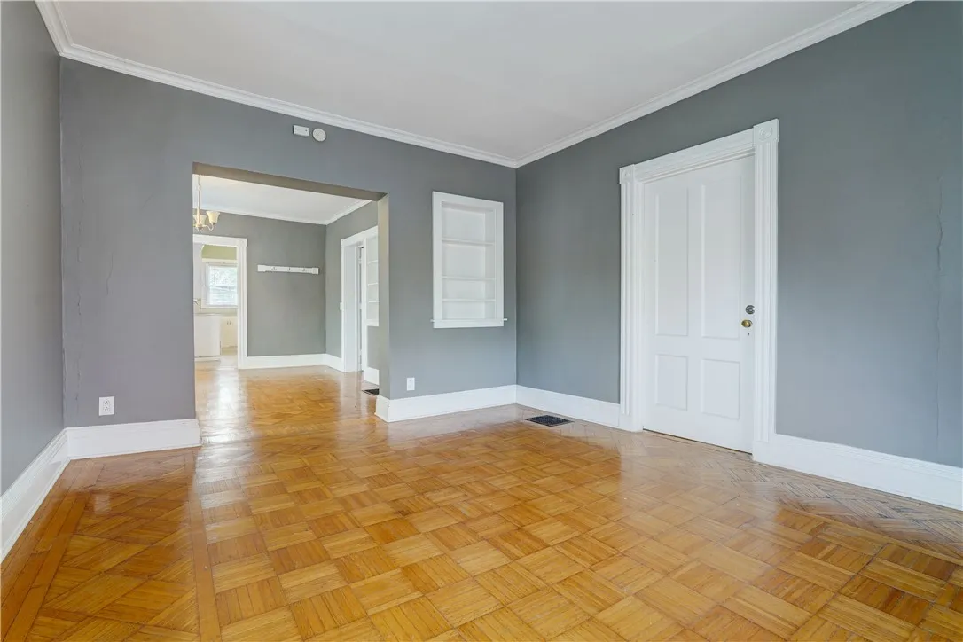 745 University Avenue Down, Rochester, New York 14, Rochester, New York 14607, 1 Bedroom Bedrooms, 5 Rooms Rooms,1 BathroomBathrooms,Residential Lease,For Rent,745 University Avenue Down, Rochester, New York 14,0,R1649137