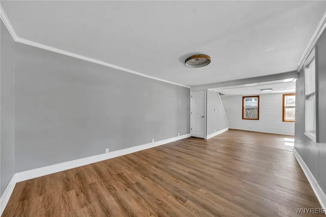 88 Prospect Street, Lockport City, New York 14094, Lockport City, New York 14094, 1 Bedroom Bedrooms, 5 Rooms Rooms,1 BathroomBathrooms,Residential,For Sale,88 Prospect Street, Lockport City, New York 14094,0,B1649106