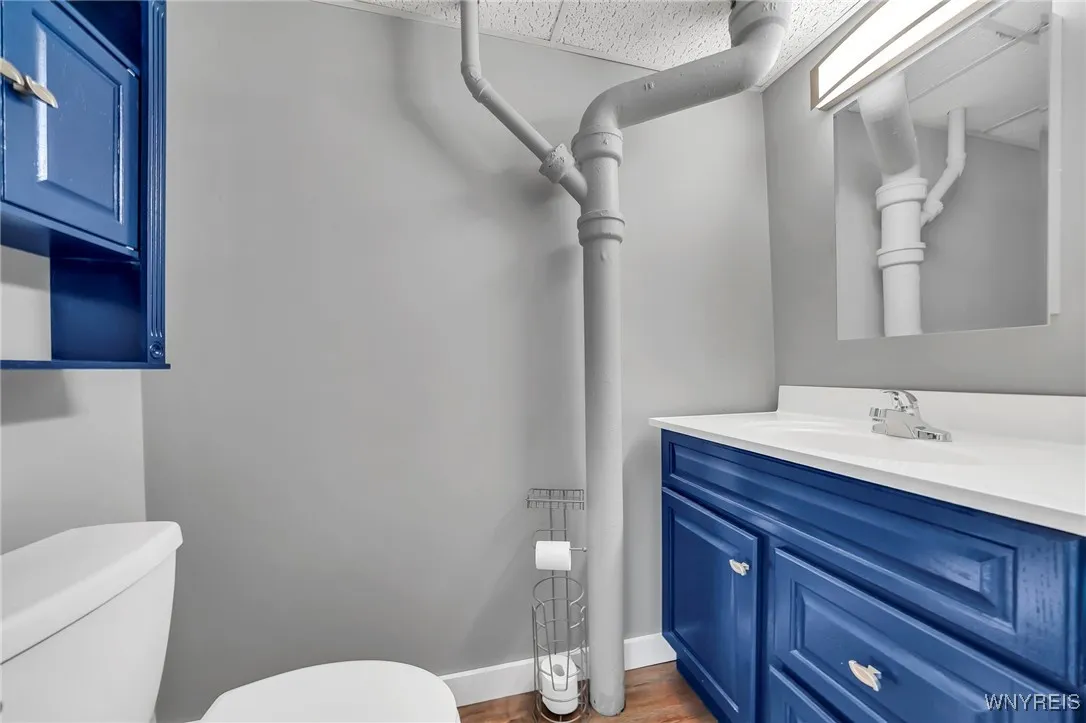 88 Prospect Street, Lockport City, New York 14094, Lockport City, New York 14094, 1 Bedroom Bedrooms, 5 Rooms Rooms,1 BathroomBathrooms,Residential,For Sale,88 Prospect Street, Lockport City, New York 14094,0,B1649106