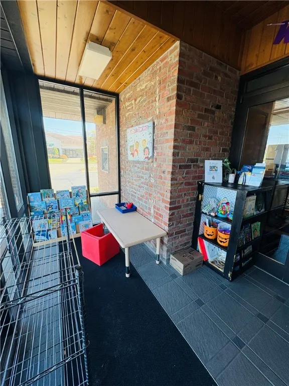 213 Prescott Avenue, Horseheads, New York 14903, Horseheads, New York 14903, ,Commercial Lease,For Rent,213 Prescott Avenue, Horseheads, New York 14903,0,R1649093