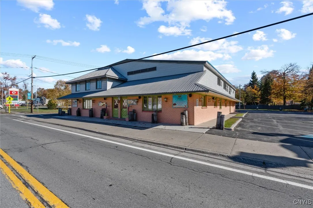 1424 Main Street, Vienna, New York 13157, Vienna, New York 13157, 3 Rooms Rooms,Commercial Sale,For Sale,1424 Main Street, Vienna, New York 13157,0,S1646718